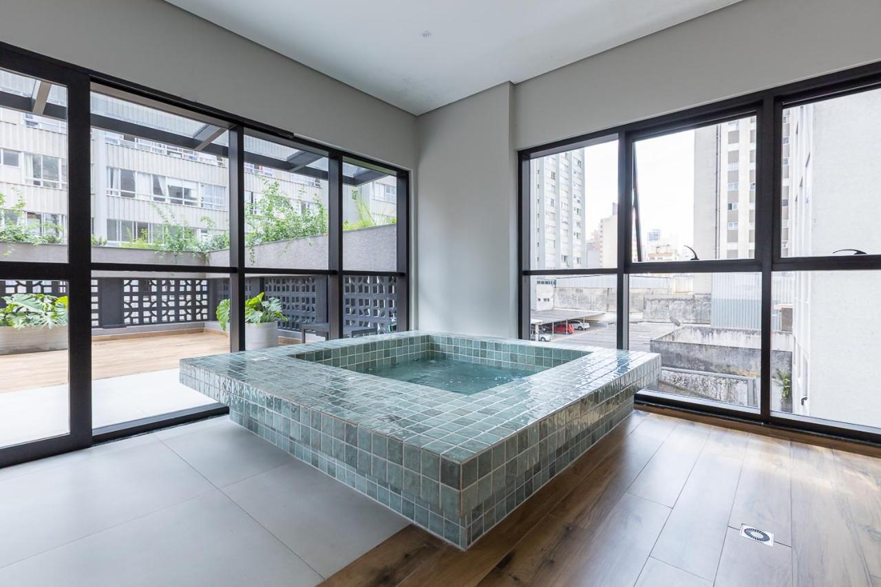 Vista Incrivel Piscina Academia E Bem Localizado