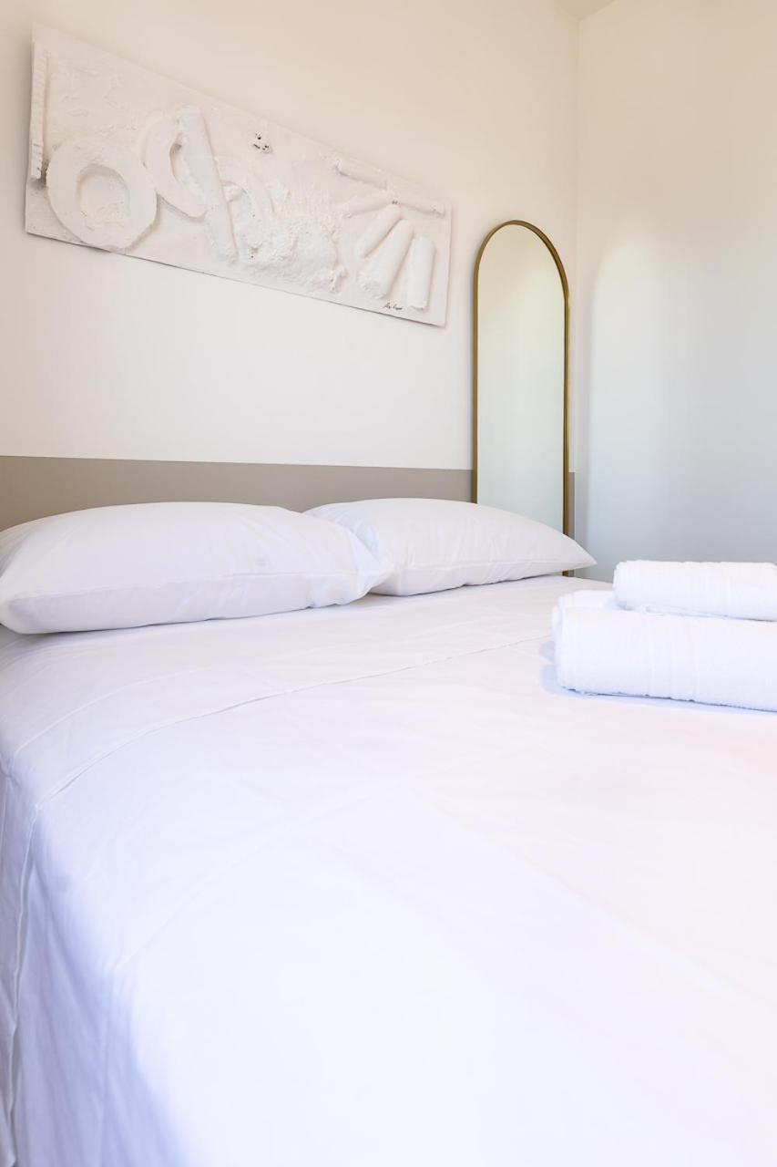 Apartamento Vista Incrivel Piscina Academia E Bem Localizado *